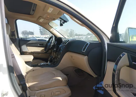 2011 GMC Acadia Denali z USA, uszkodzony, nr VIN 1GKKVTED0BJ398237